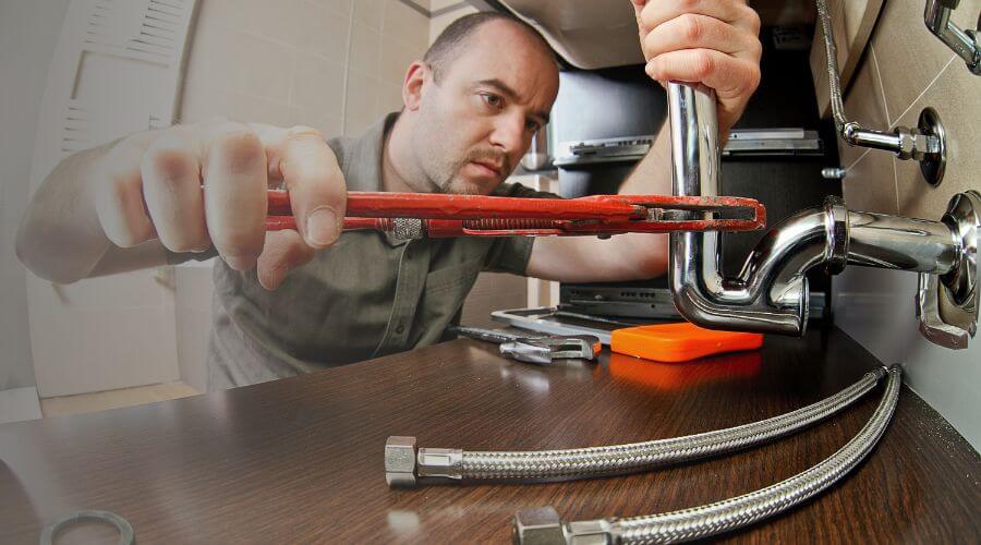 Professional Tankless Water Heater Installation in Kemah, TX